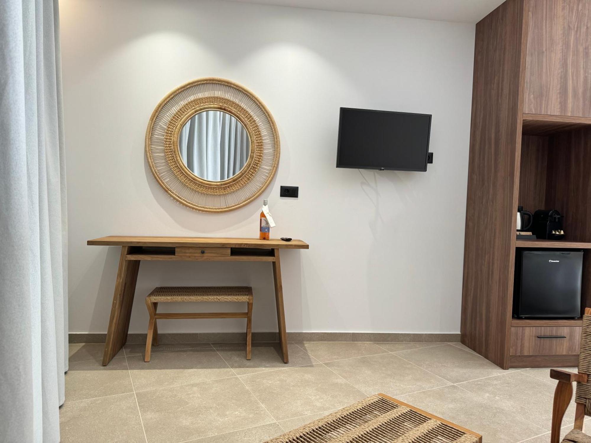Johannes Boutique Apartments & Suites Афанду Екстер'єр фото